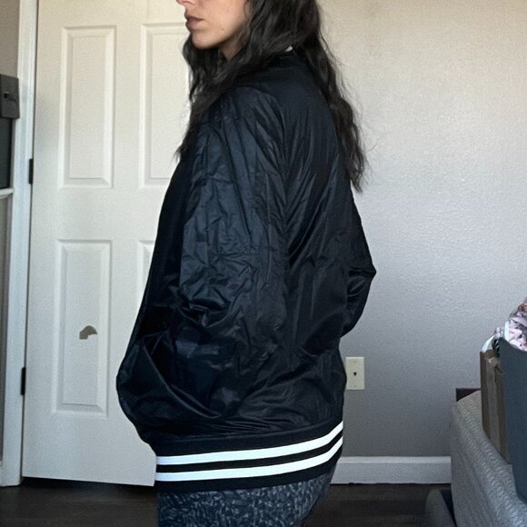 NWT Theory Varsity Jacket in Recycled Nylon - Picture 5 of 5